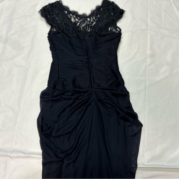 Adrianna Papell Ladies Formal Navy Ruche Small Cap Sleeve With Lace Size 4 EUC - Picture 8 of 16
